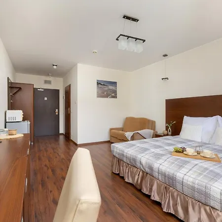 Diva By Solarento Apartmán *